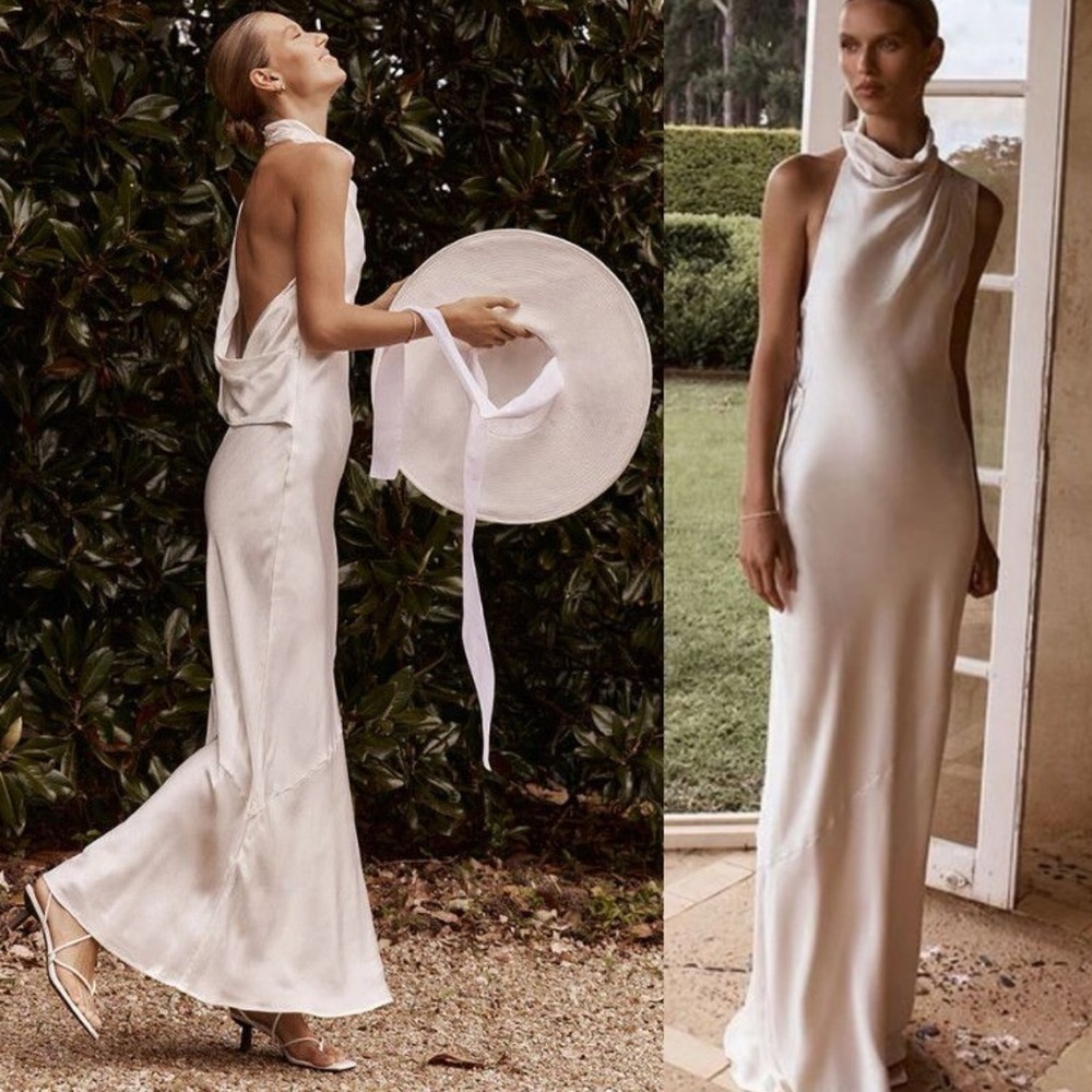 NEW! Dissh- Aisle Pearl Backless Midi Dress Size US 4 Sleeveless Turtleneck